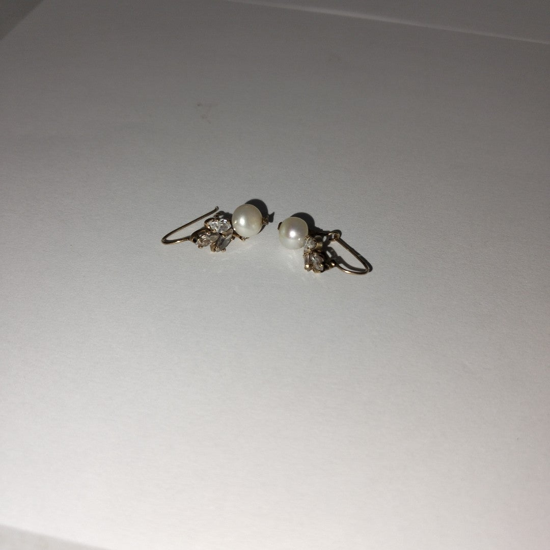 ARETES PAR ORO 10 K 2.5 GRMS (SEMINUEVO)