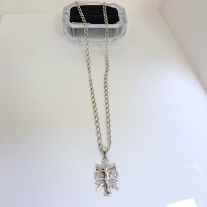 CADENA, CRUZ DE CARAVACA PLATA 8.5 GRMS (SEMINUEVO)