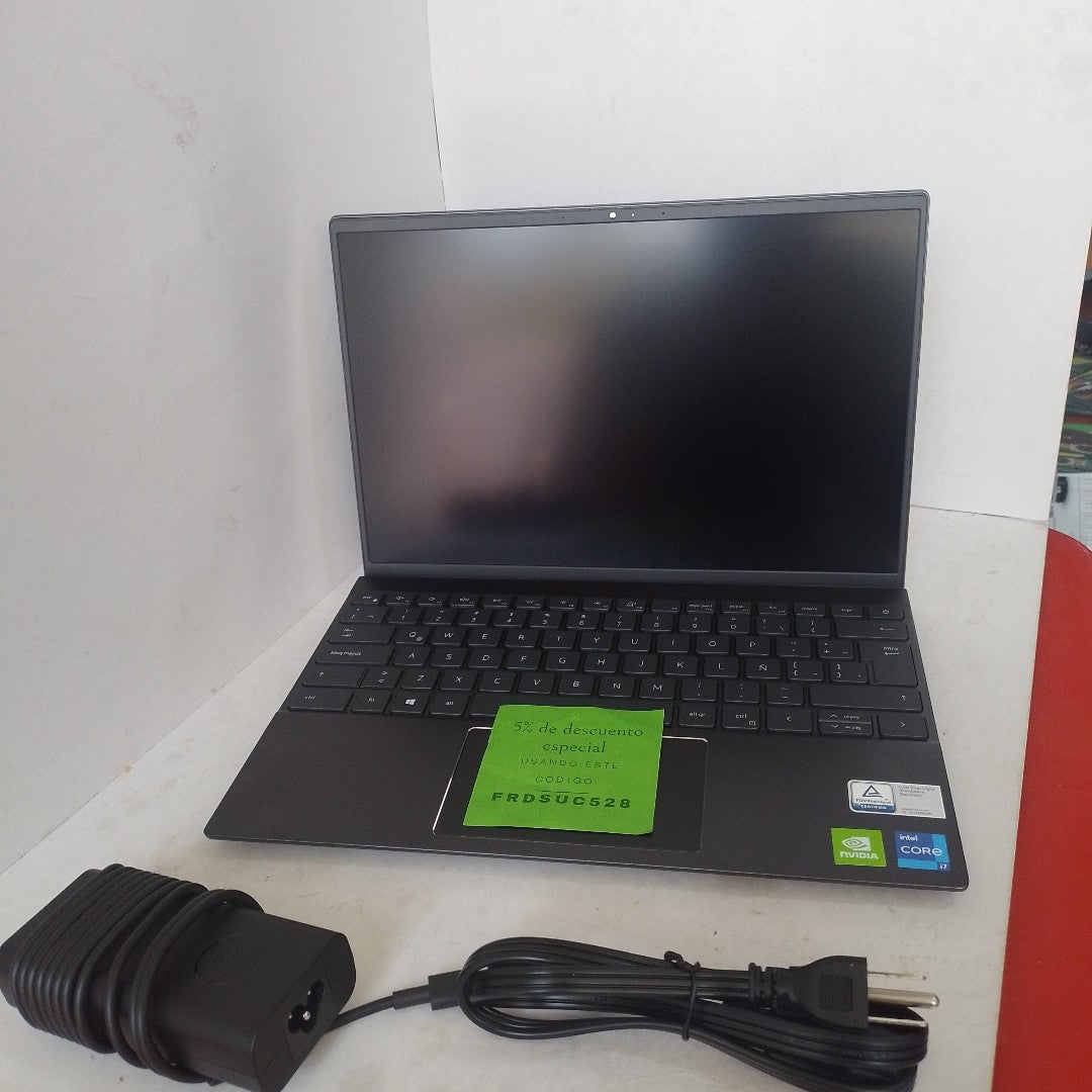LAPTOP DELL VOSTRO 13 5310 (2022) 512 GB SSD 16 GB RAM (SEMINUEVO)