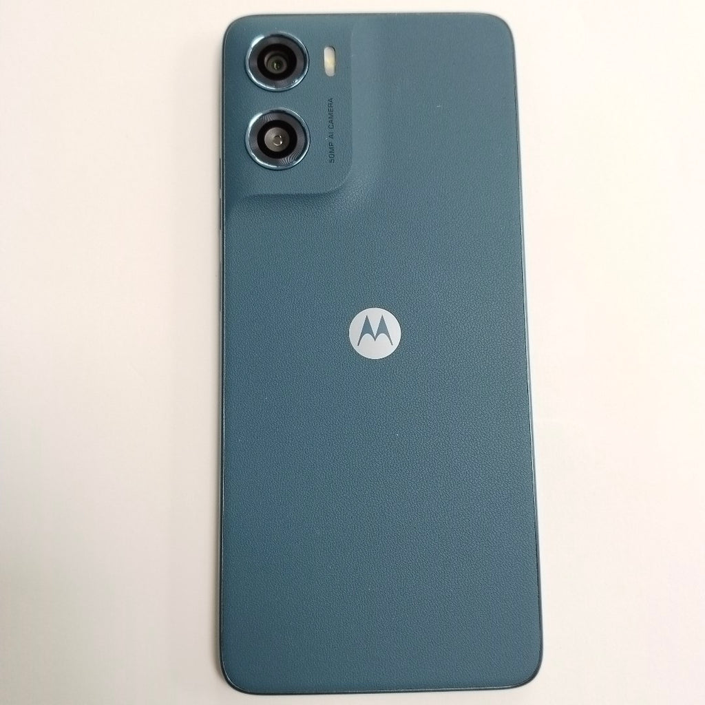 CELULAR MOTOROLA MOTO G06 XT2535-2 (2025) 64 GB 4 GB RAM (SEMINUEVO)