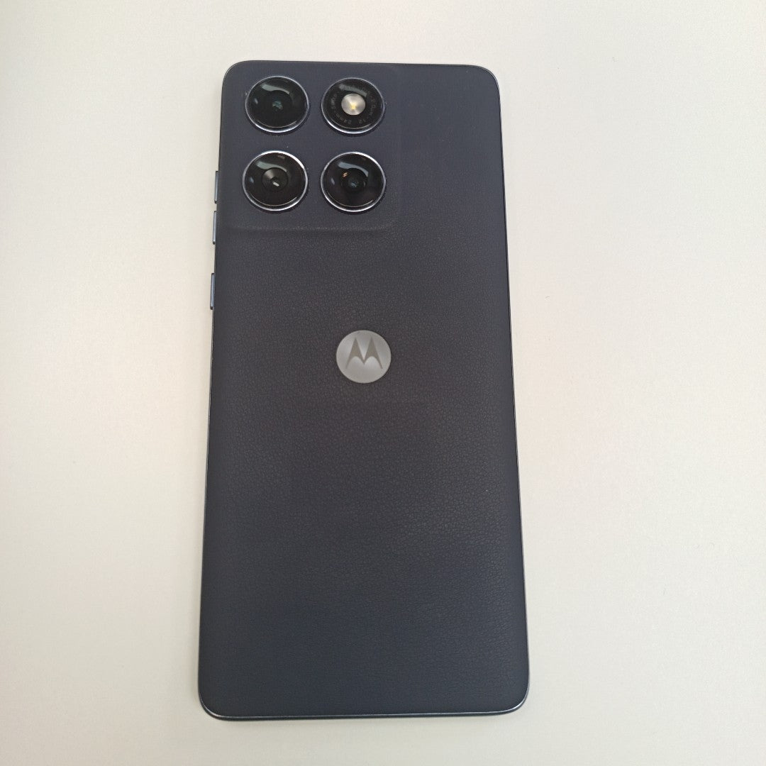 CELULAR MOTOROLA EDGE 60 FUSION XT2503-3 (2025) 512 GB 12 GB RAM (SEMINUEVO)