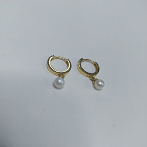 HUGGIES ORO 14K 2 (NUEVO)