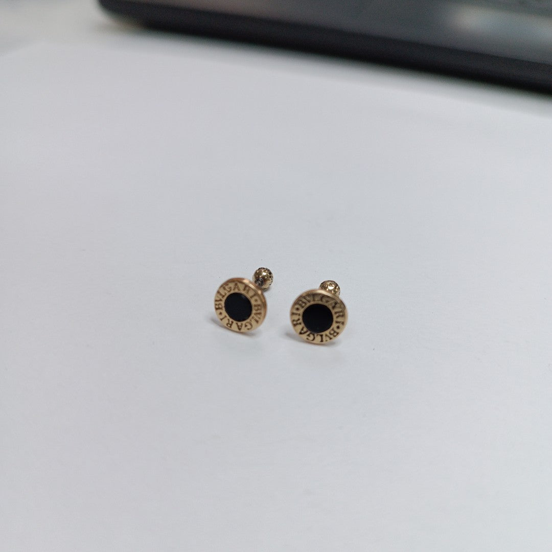 ARETES PAR ORO 14 K 1 GRMS (SEMINUEVO)