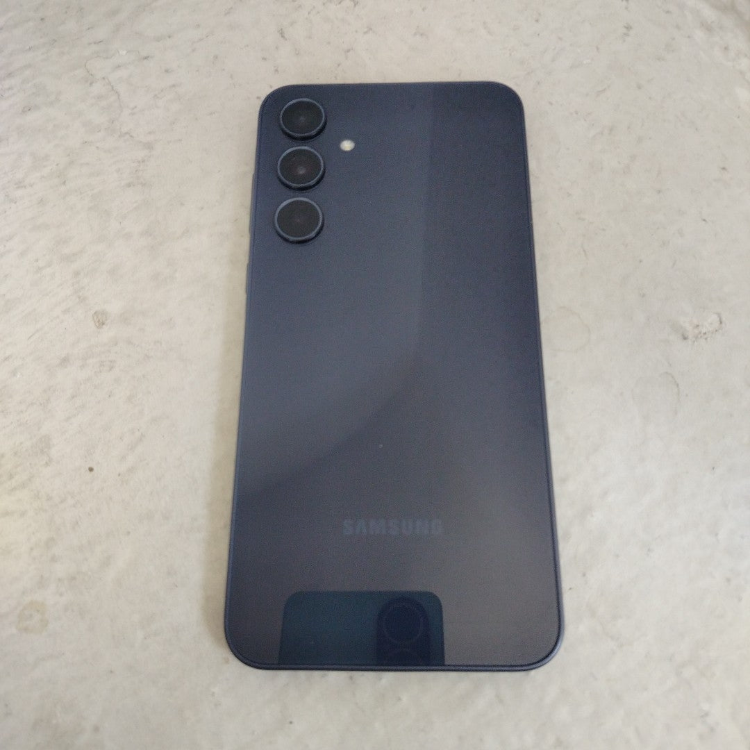 CELULAR SAMSUNG GALAXY A35 5G SM-A356E (2024) 128 GB 6 GB RAM (SEMINUEVO)
