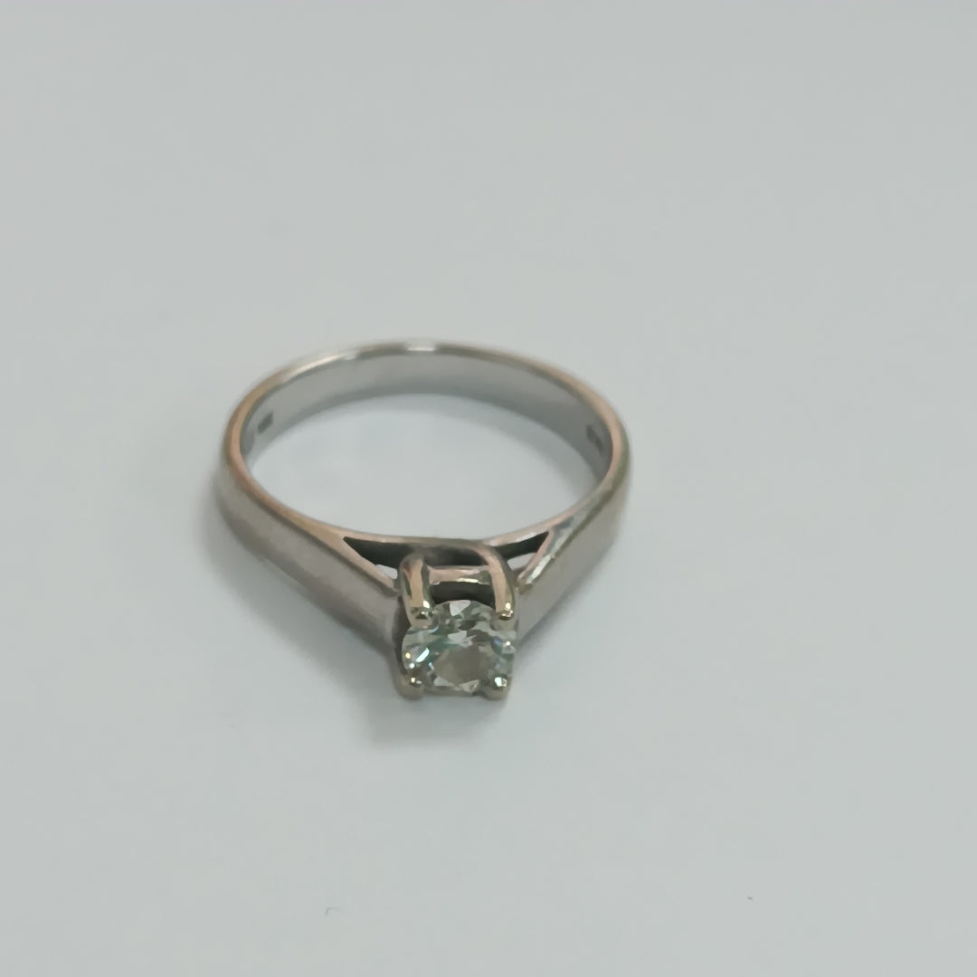 ANILLITO ORO BLANCO 14 K 2,60 GRMS (SEMINUEVO)
