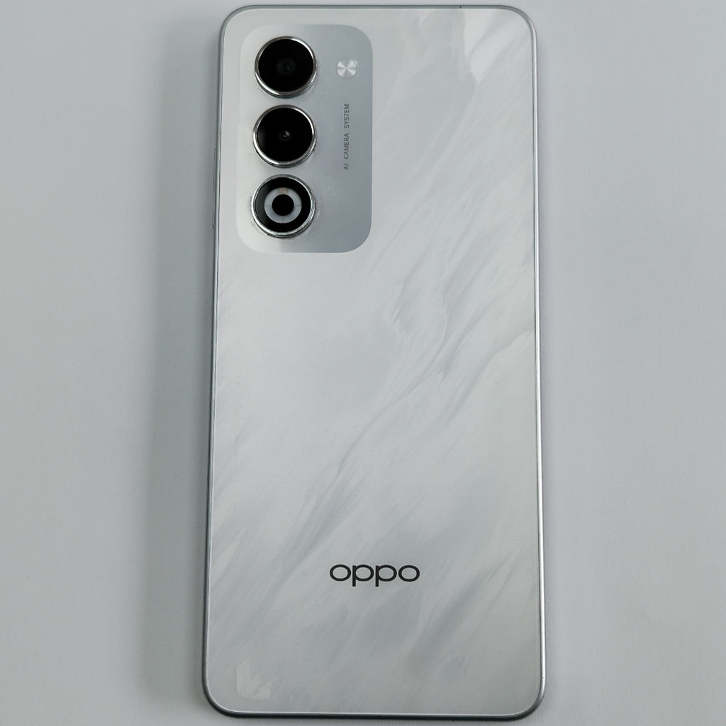 CELULAR OPPO A5 CPH2727 (2025) 256 GB 4 GB RAM (SEMINUEVO)