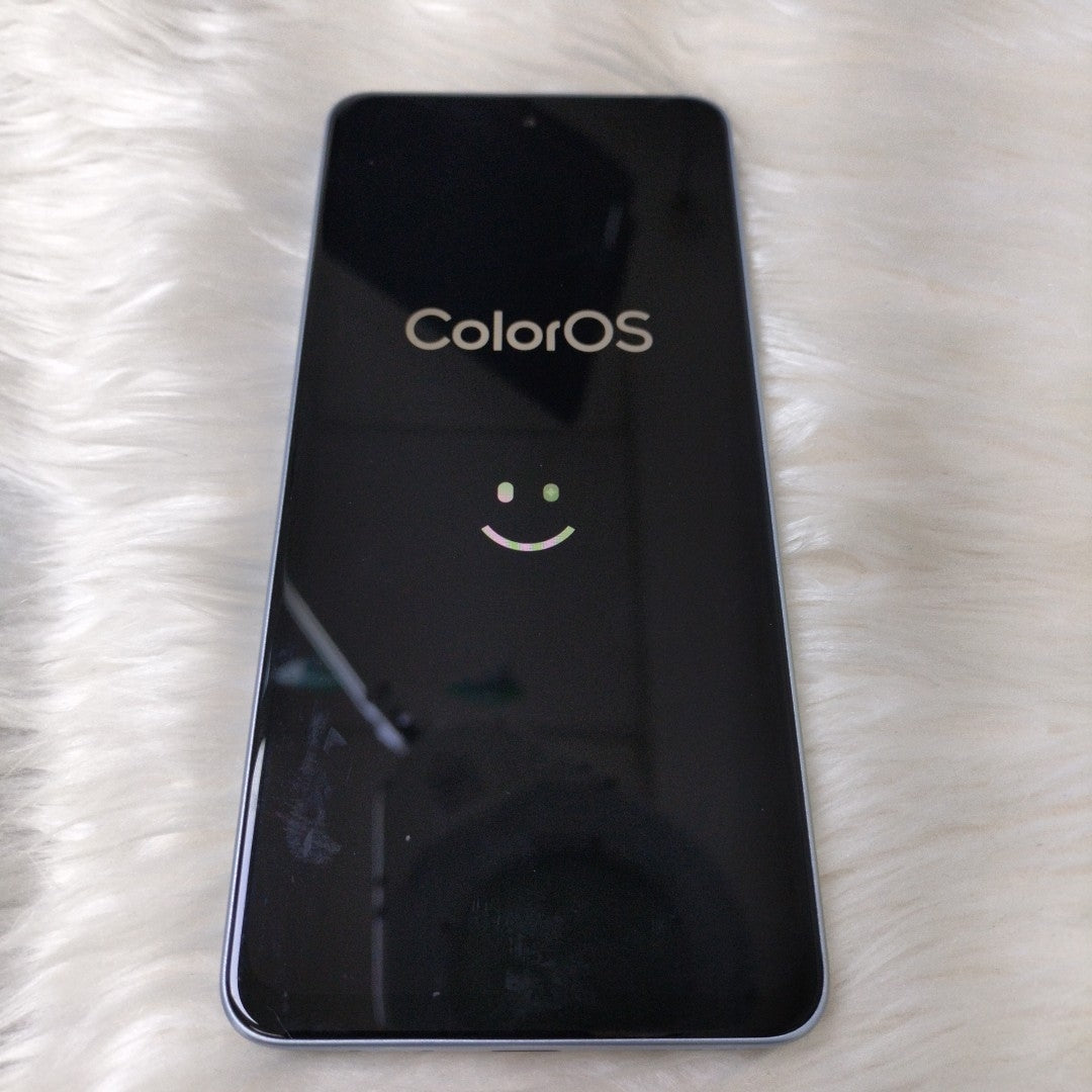 CELULAR OPPO A5 PRO CPH2711 (2025) 256 GB 8 GB RAM (SEMINUEVO)