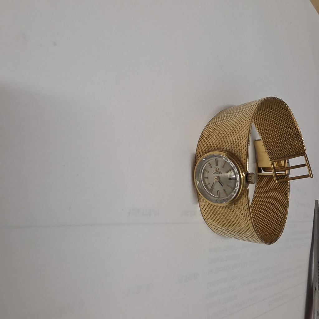 RELOJ CAJA Y PULSO ORO ORO 18 K 46 GRMS (SEMINUEVO)
