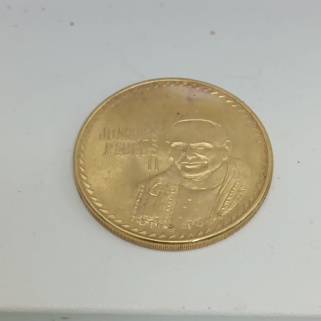 MEDALLA CONMEMORATIVA ORO 21 K 33,90 GRMS (SEMINUEVO)