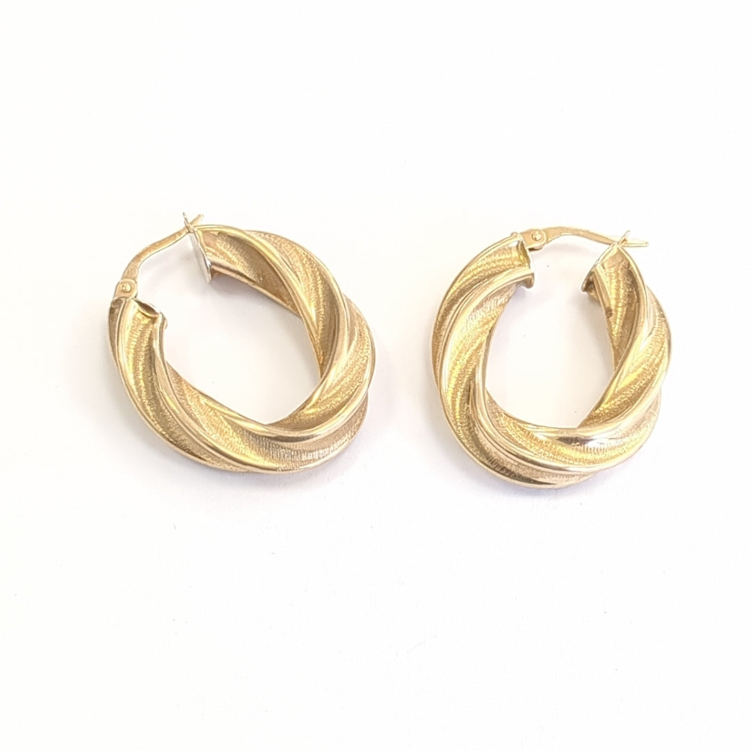 ARETES PAR ORO 14 K 5.6 GRMS (SEMINUEVO)