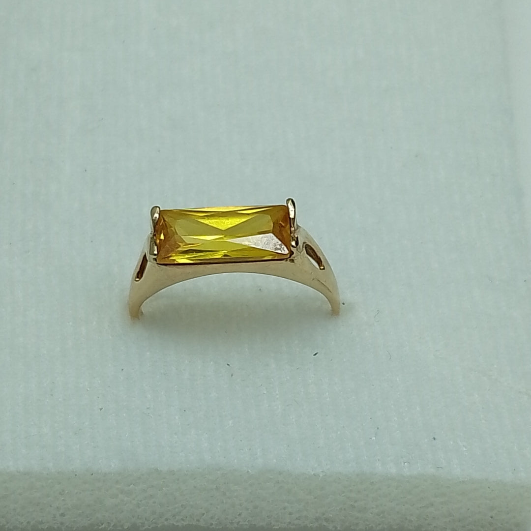 ANILLITO ORO 10 K 2.8 GRMS (SEMINUEVO)