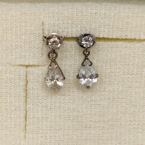 ARETES PAR PLATA 1.3 GRMS (SEMINUEVO)