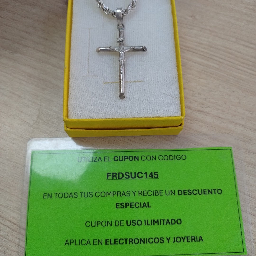 CADENA, CRUCIFIJO PLATA 35.5 GRMS (SEMINUEVO)