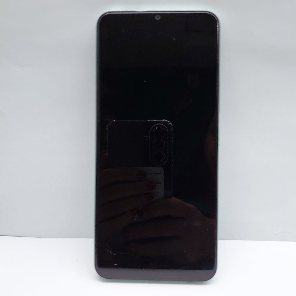 CELULAR VIVO Y03 V2332 (2024) 128 GB 4 GB RAM (SEMINUEVO)