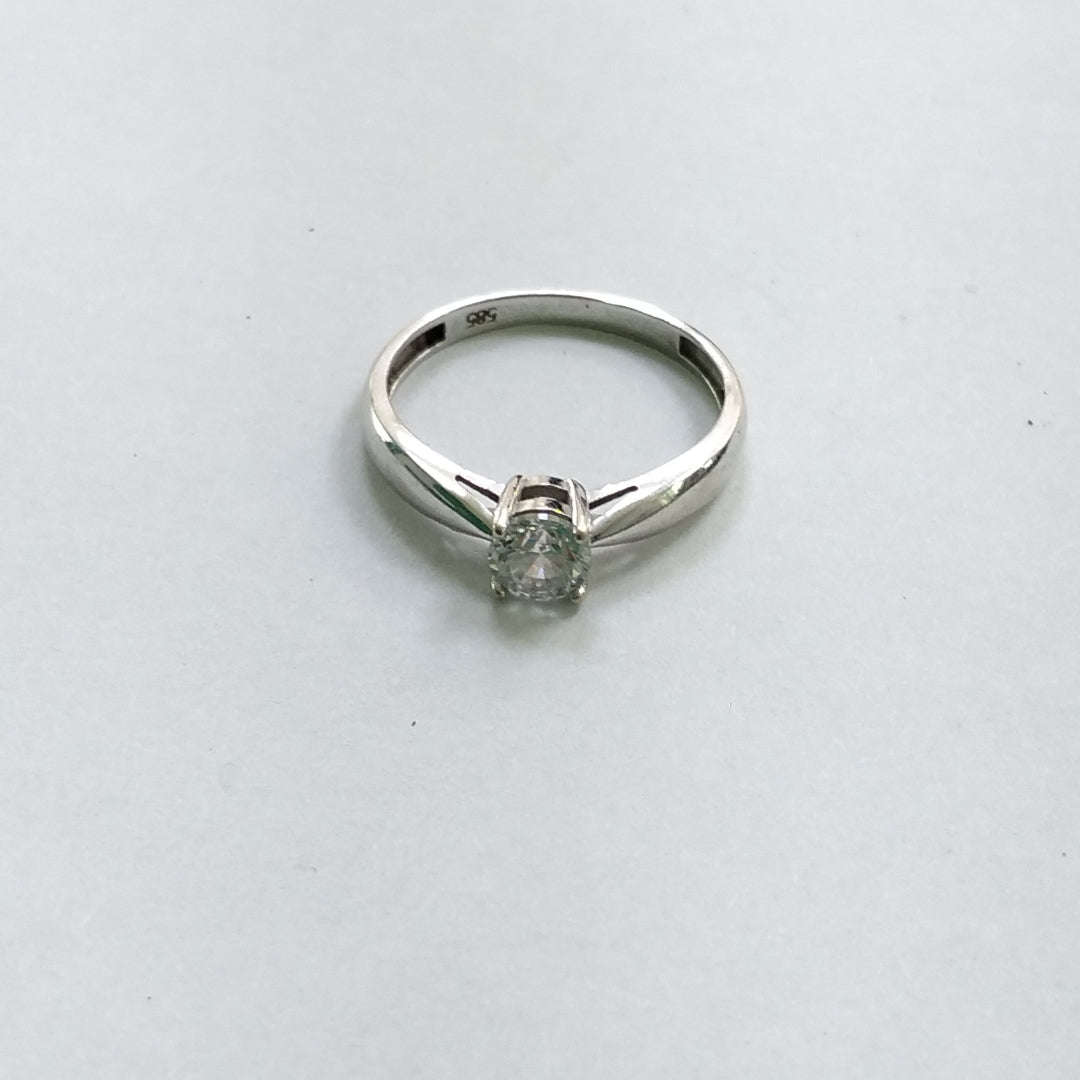 SOLITARIO ORO, ORO BLANCO 14 K 1.8 GRMS (SEMINUEVO)