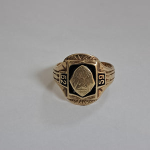 ANILLO DE GRADUACIÓN ORO 10 K 5,40 GRMS (SEMINUEVO)