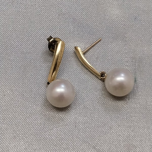 ARETES PAR ORO 14 K 2 GRMS (SEMINUEVO)