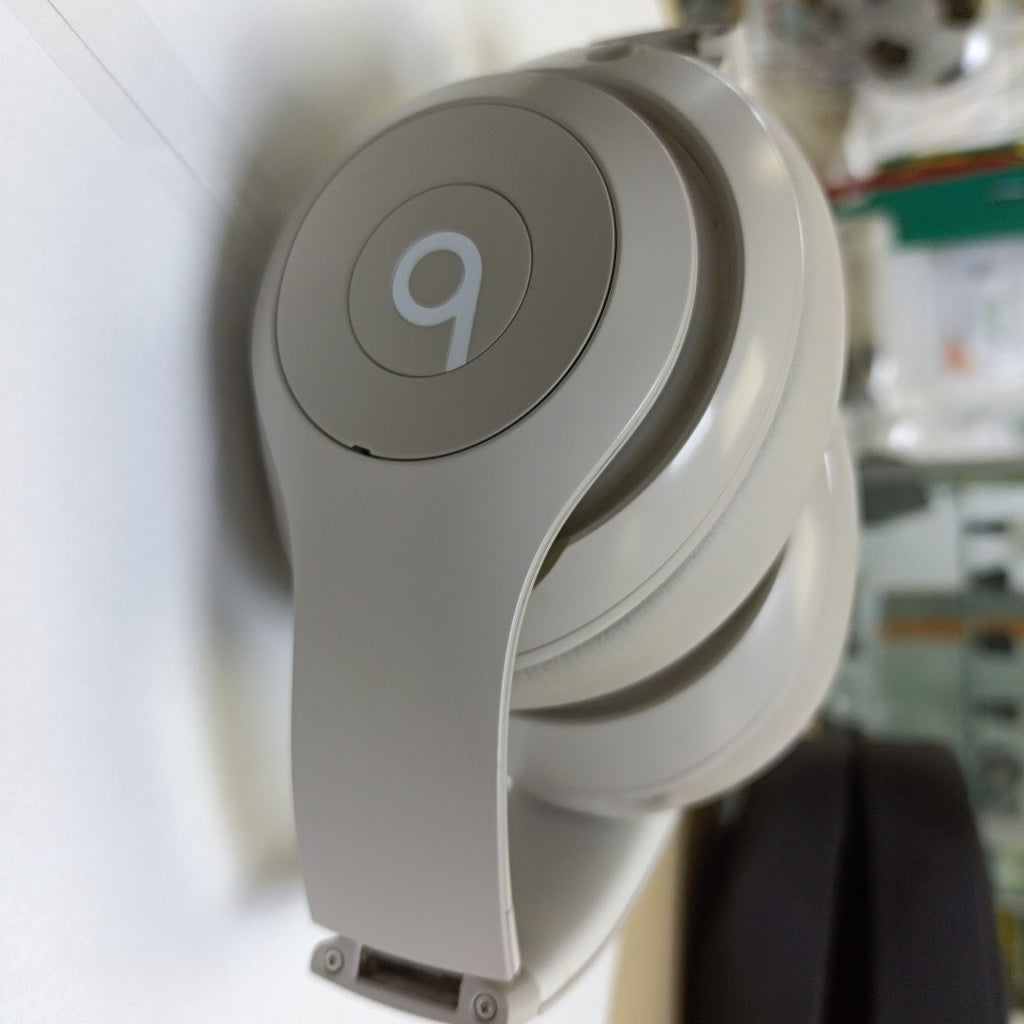 AUDIFONOS BEATS STUDIO PRO INALAMBRICO OVER EAR (SEMINUEVO)