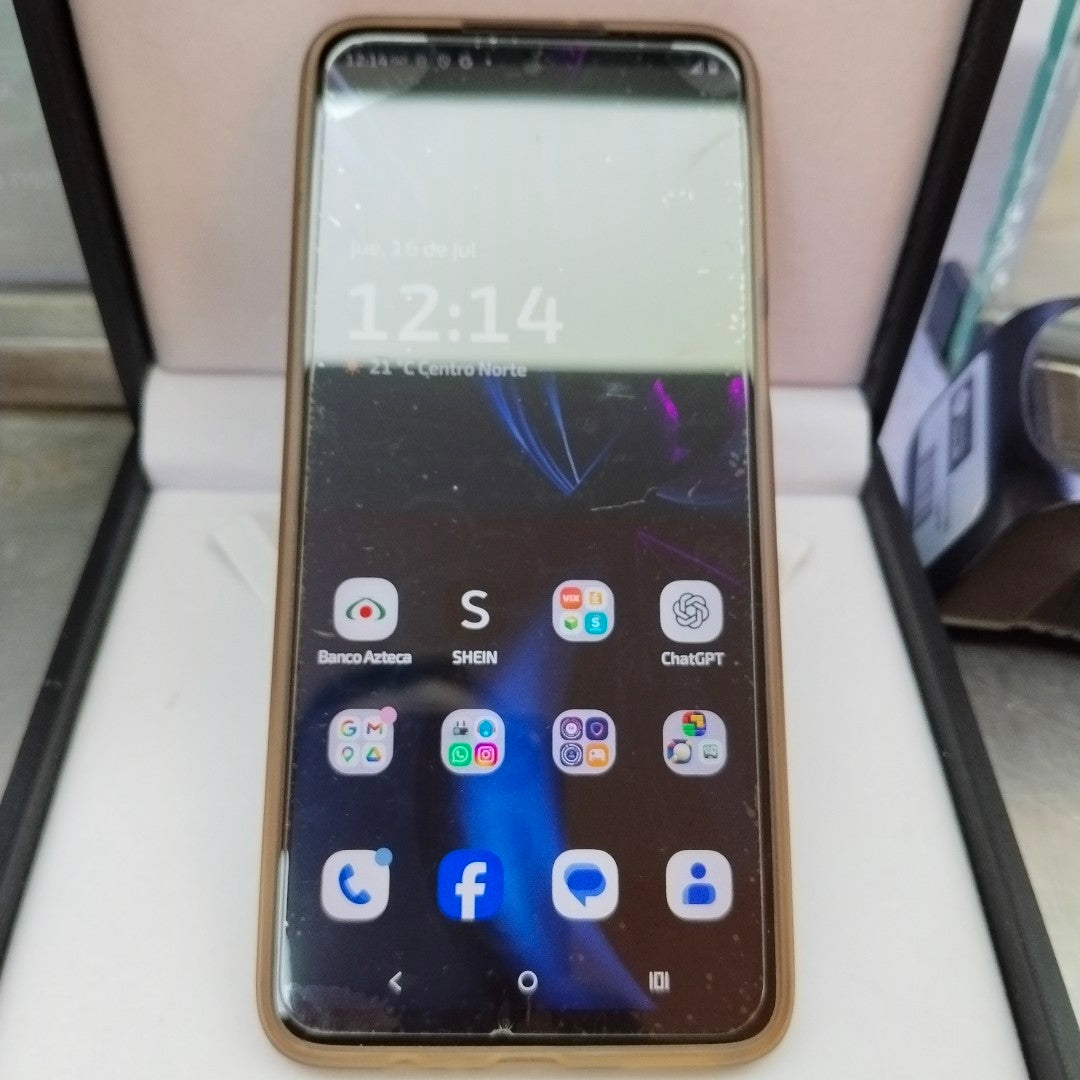 CELULAR MOTOROLA MOTO G55 5G XT2435-1(2024) 256 GB 8 GB RAM (SEMINUEVO)