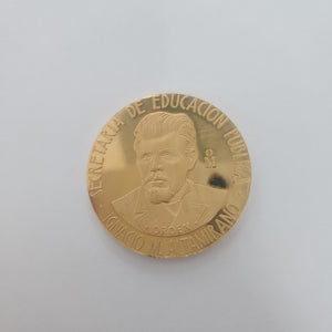 MEDALLA CONMEMORATIVA ORO 21 K 42,00 GRMS (SEMINUEVO)
