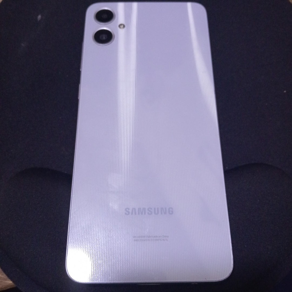 CELULAR SAMSUNG GALAXY A05 SM-A055M (2023) 64 GB 4 GB RAM (SEMINUEVO)