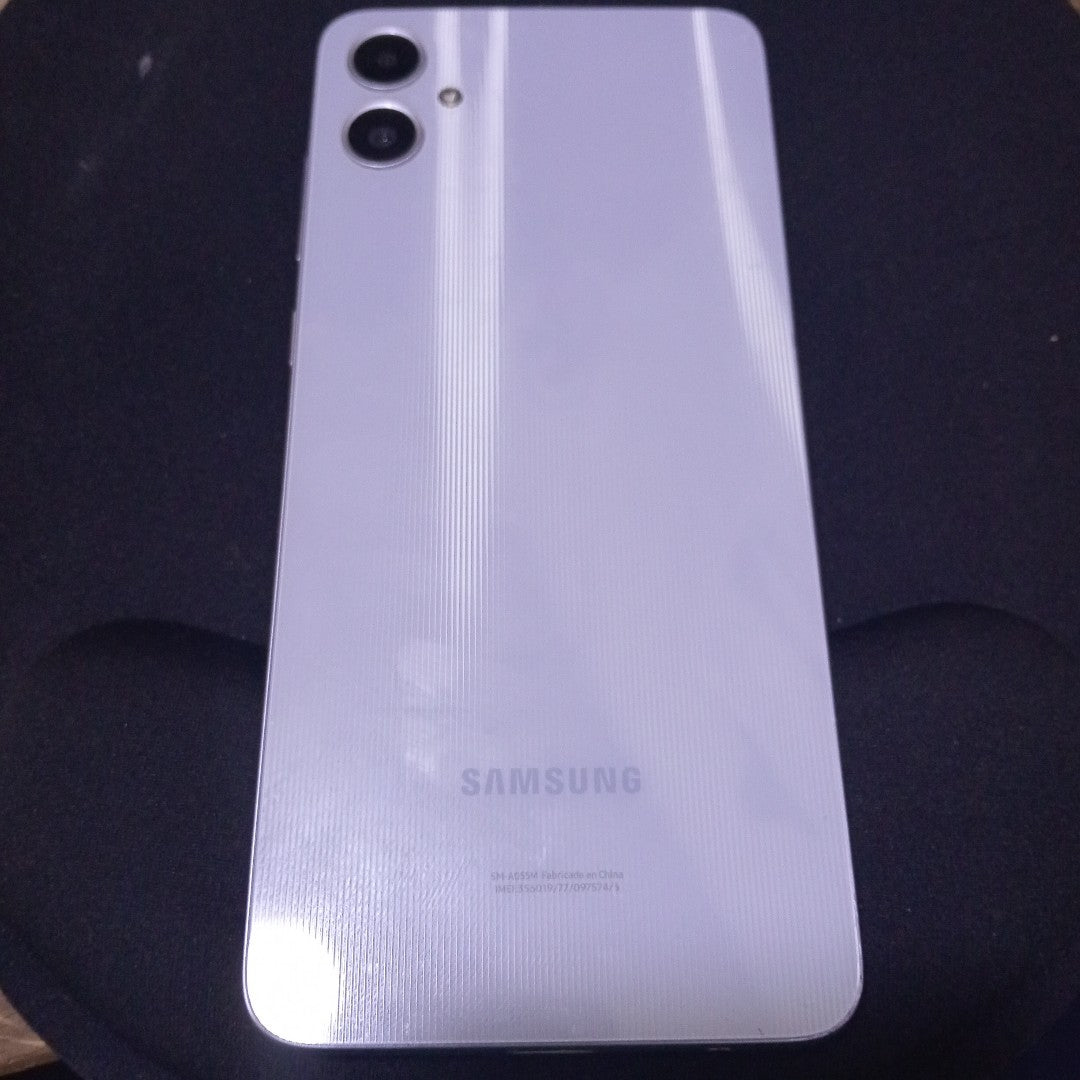 CELULAR SAMSUNG GALAXY A05 SM-A055M (2023) 64 GB 4 GB RAM (SEMINUEVO)