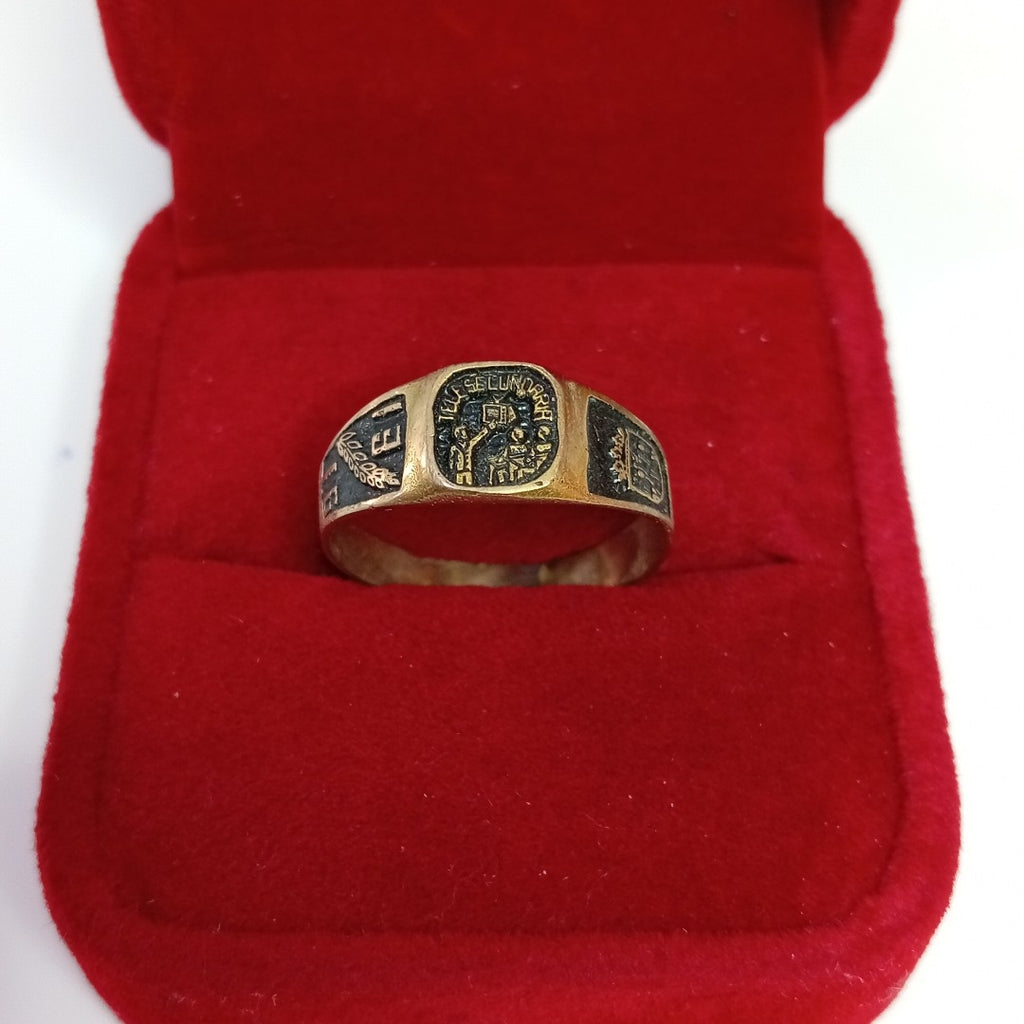 ANILLO DE GRADUACIÓN ORO 8 K 1.9 GRMS (SEMINUEVO)