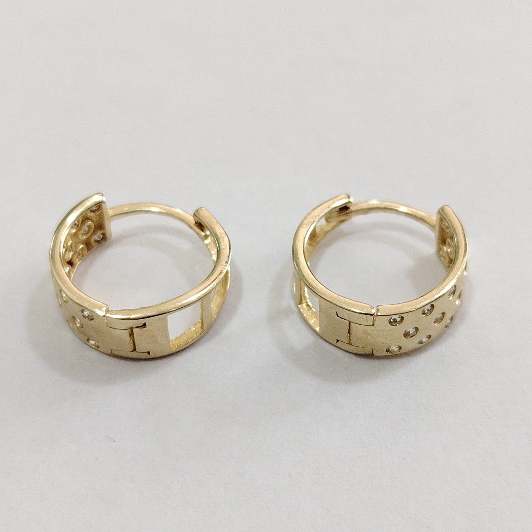 HUGGIES ORO 14K 2.5 (NUEVO)