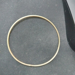 PULSERA RIGIDA ORO 10 K 3.4 GRMS (SEMINUEVO)