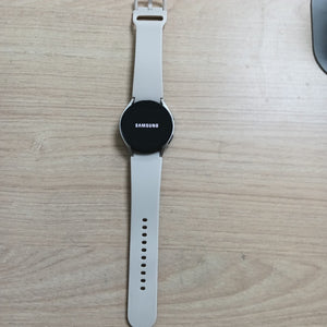 SMARTWATCH SAMSUNG GALAXY WATCH 6 SM-R935U 40 MM GPS + CELULAR (SEMINUEVO)