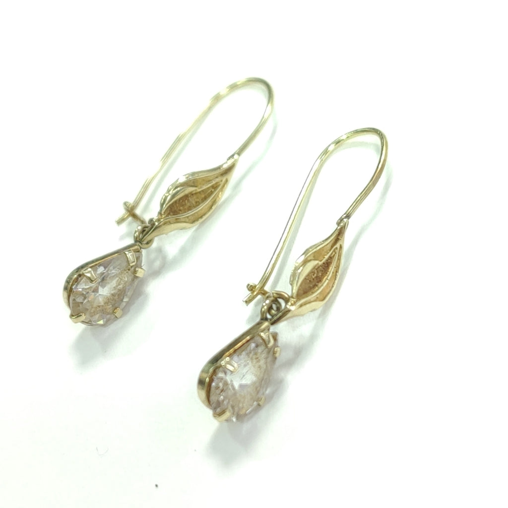 ARETES PAR ORO 10 K 1.3 GRMS (SEMINUEVO)