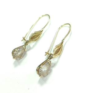 ARETES PAR ORO 10 K 1.3 GRMS (SEMINUEVO)