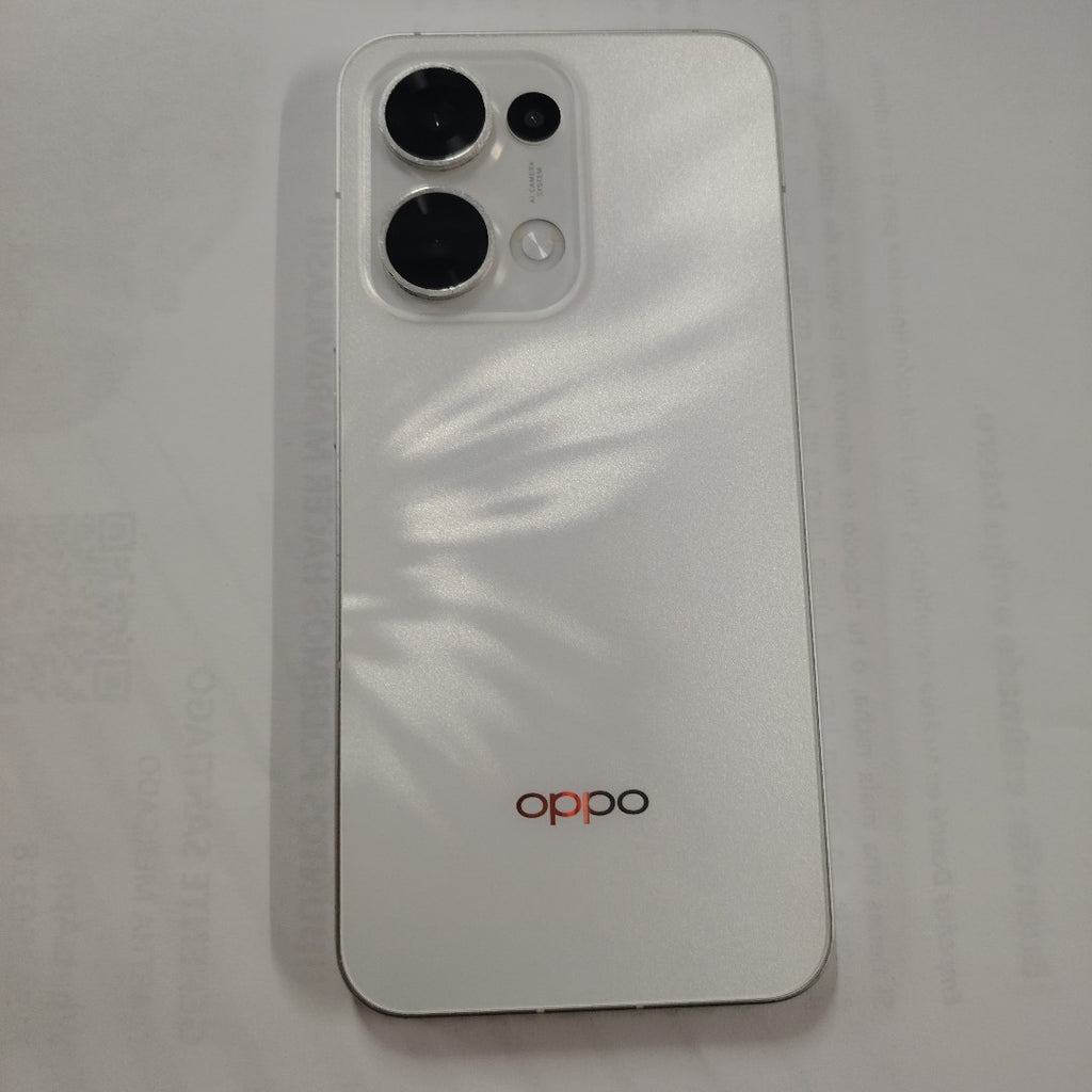 CELULAR OPPO RENO13 5G CPH2689 (2024) 512 GB 12 GB RAM (SEMINUEVO)