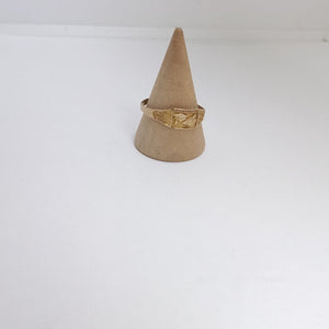 ANILLO DE GRADUACIÓN ORO 8 K 1 GRMS (SEMINUEVO)