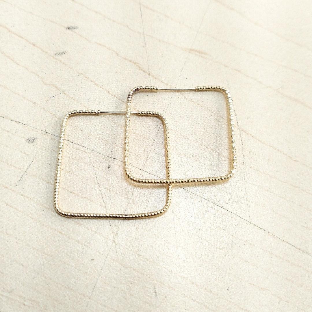 ARRACADAS PAR ORO 14 K 1,60 GRMS (SEMINUEVO)