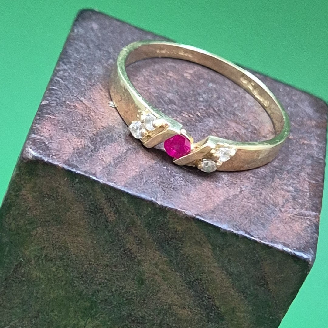 ANILLITO ORO 14 K 1,40 GRMS (SEMINUEVO)