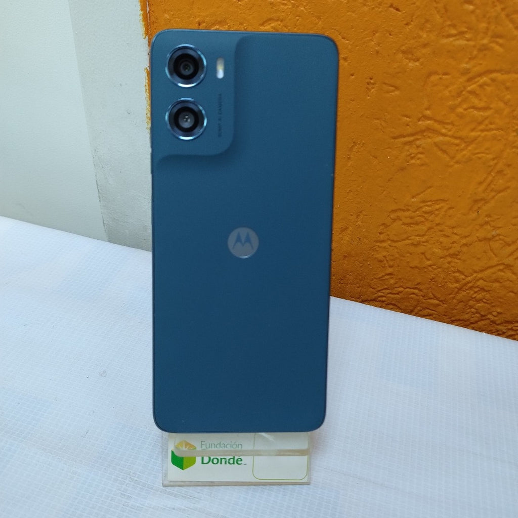 CELULAR MOTOROLA MOTO G06 XT2535-2 (2025) 64 GB 4 GB RAM (SEMINUEVO)