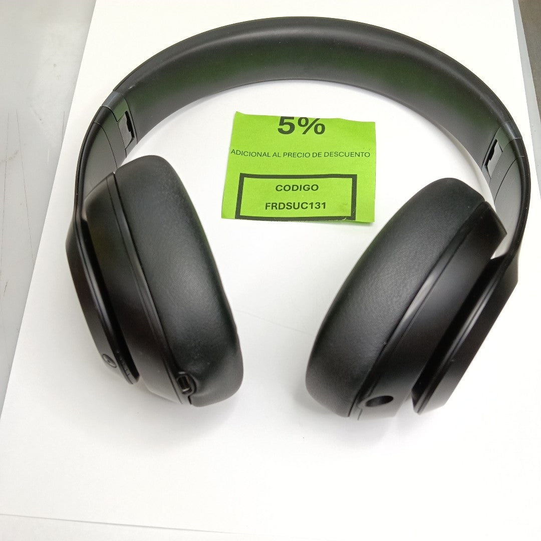AUDIFONOS BEATS STUDIO PRO INALAMBRICO OVER EAR (SEMINUEVO)