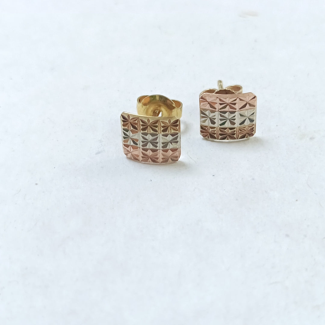 ARETES PAR ORO 10 K 1,10 GRMS (SEMINUEVO)