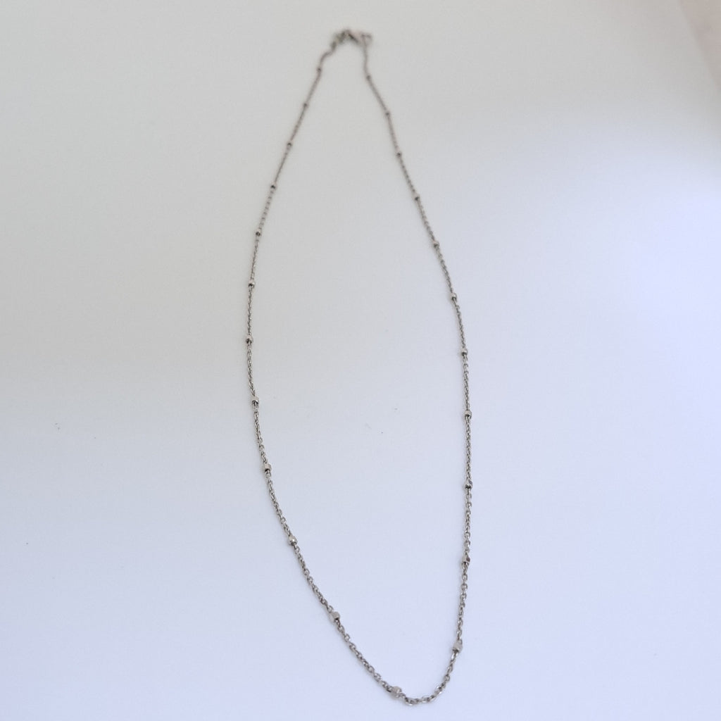 GARGANTILLA ORO BLANCO 14 K 1,90 GRMS (SEMINUEVO)