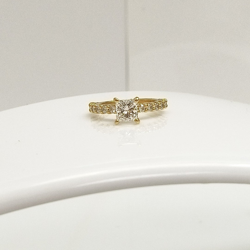 ANILLITO ORO 18 K 3,50 GRMS (SEMINUEVO)