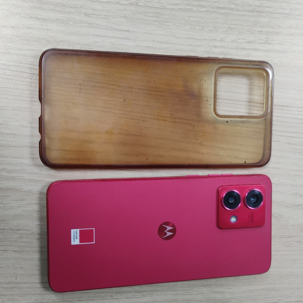 CELULAR MOTOROLA MOTO G84 XT2347-1 (2023) 256 GB 8 GB RAM (SEMINUEVO)