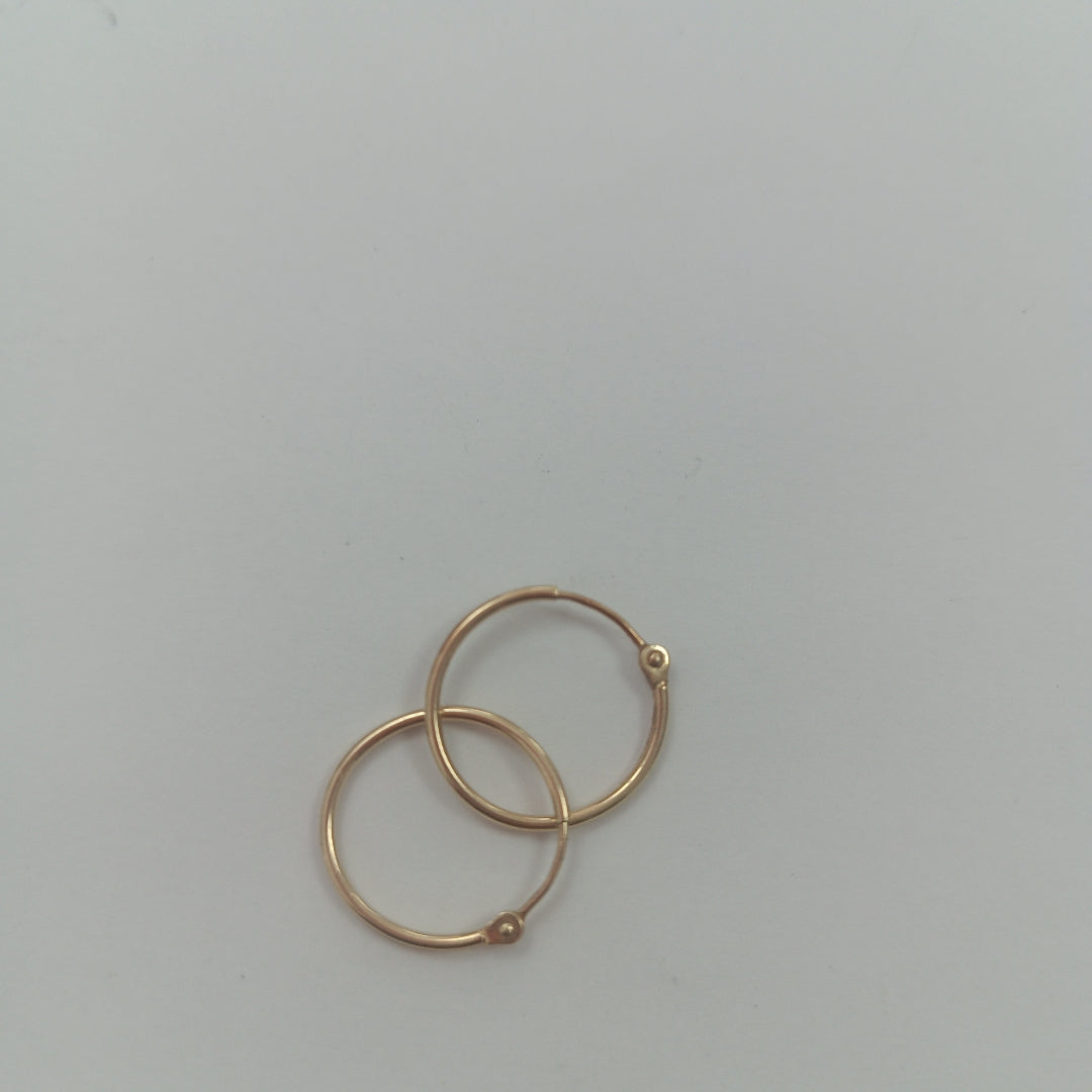 ARRACADAS PAR ORO 14 K 0.6 GRMS (SEMINUEVO)