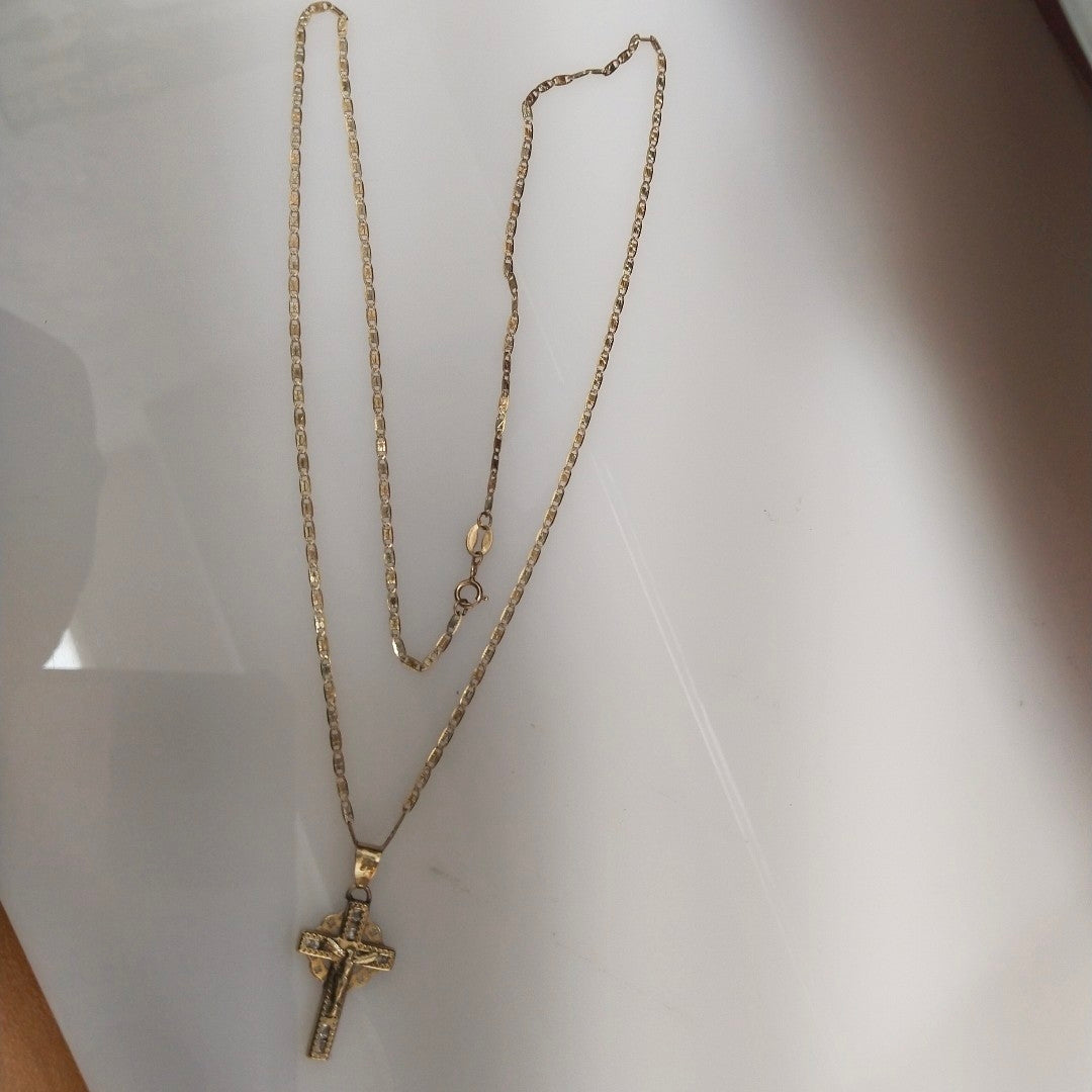 CADENA, CRUCIFIJO ORO 10 K 2.4 GRMS (SEMINUEVO)