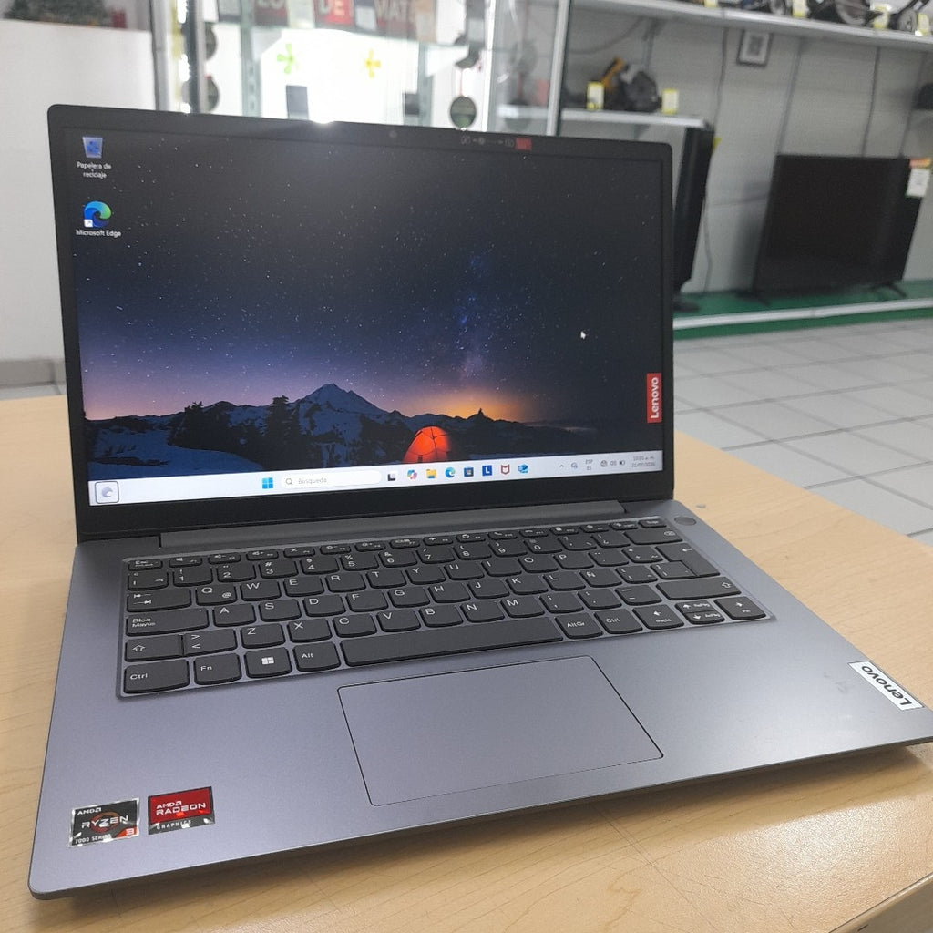 LAPTOP LENOVO V14 G4 AMN (2025) 512 GB SSD 16 GB RAM (SEMINUEVO)