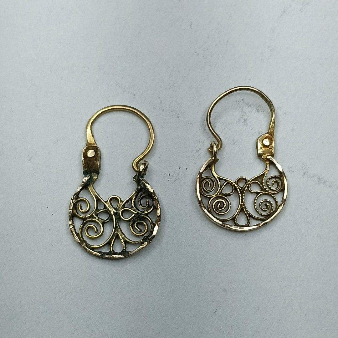 ARRACADAS PAR ORO 8 K 0,90 GRMS (SEMINUEVO)
