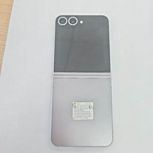 CELULAR SAMSUNG GALAXY Z FLIP6 SM-F741B (2024) 256 GB 12 GB RAM (SEMINUEVO)