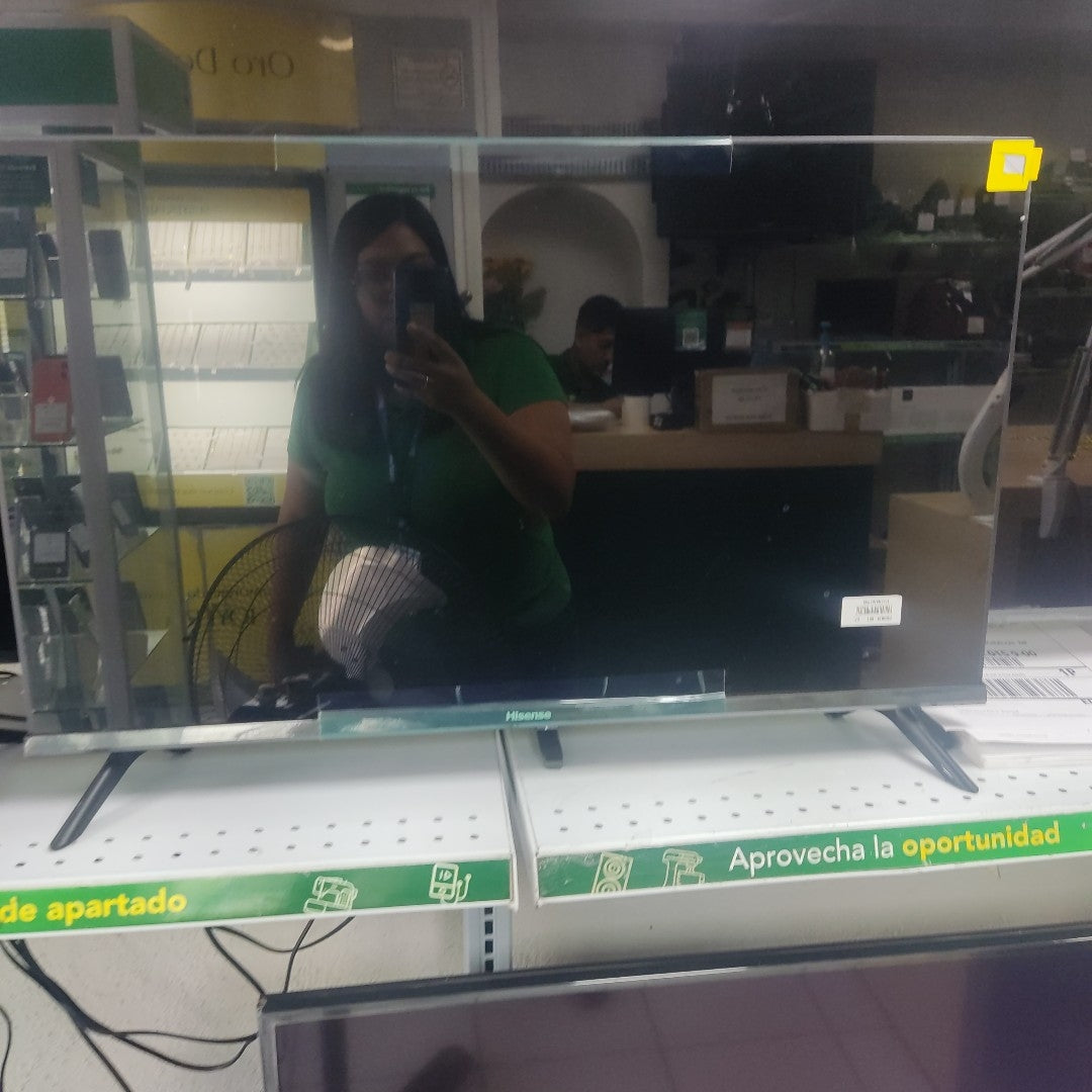 PANTALLA HISENSE 32A4KV (2024) 32" LED HD (SEMINUEVO)