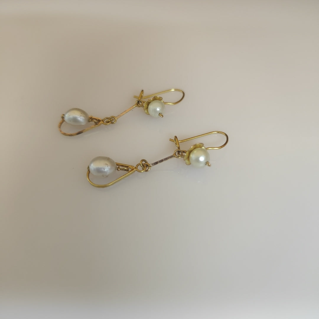 ARETES PAR ORO 14 K 1.9 GRMS (SEMINUEVO)