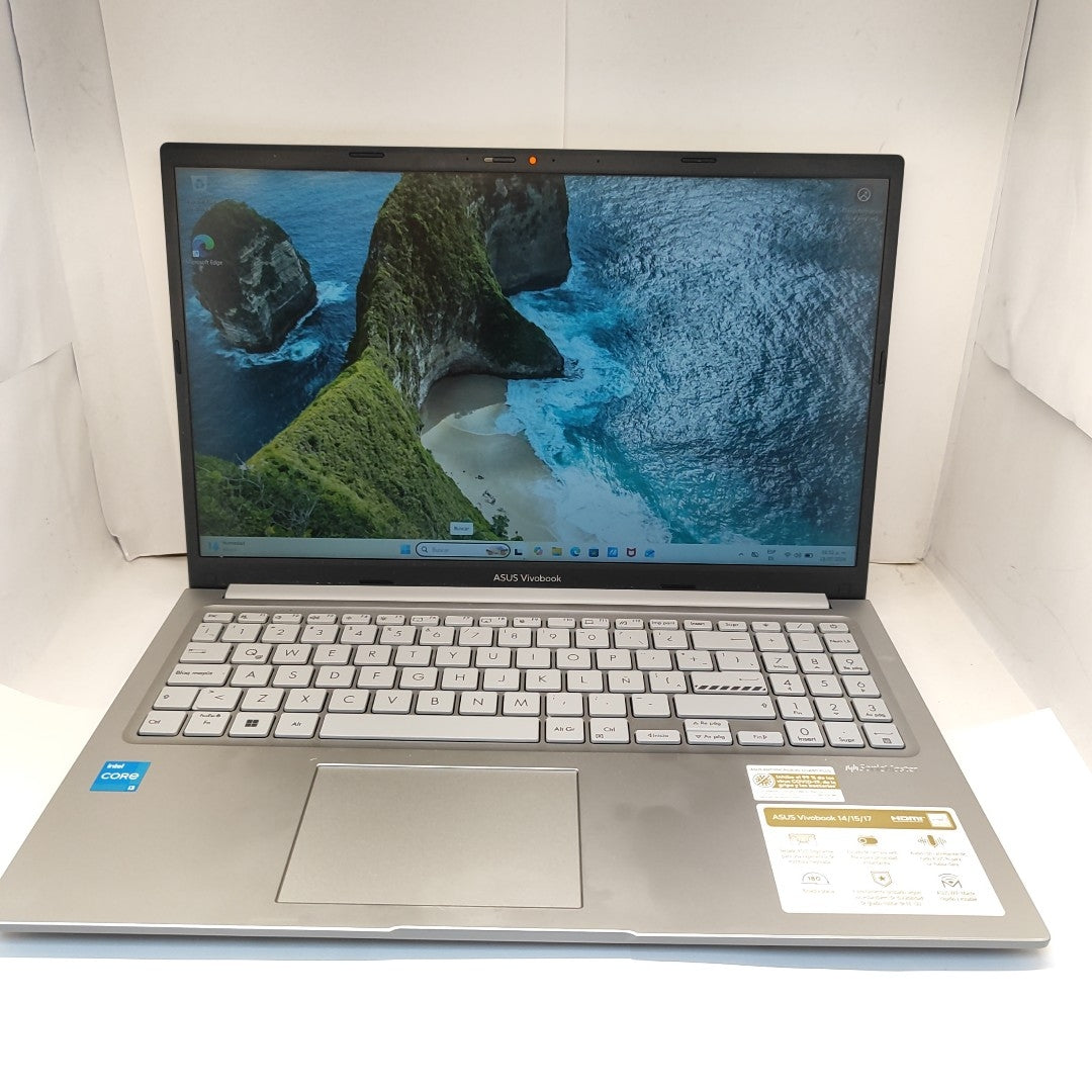 LAPTOP ASUS VIVOBOOK 15 F1504VA-NJ2533W (2025) 512 GB SSD 16 GB RAM (SEMINUEVO)